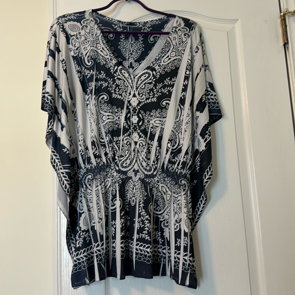 No Iron™ Stretch Paisley Shirt